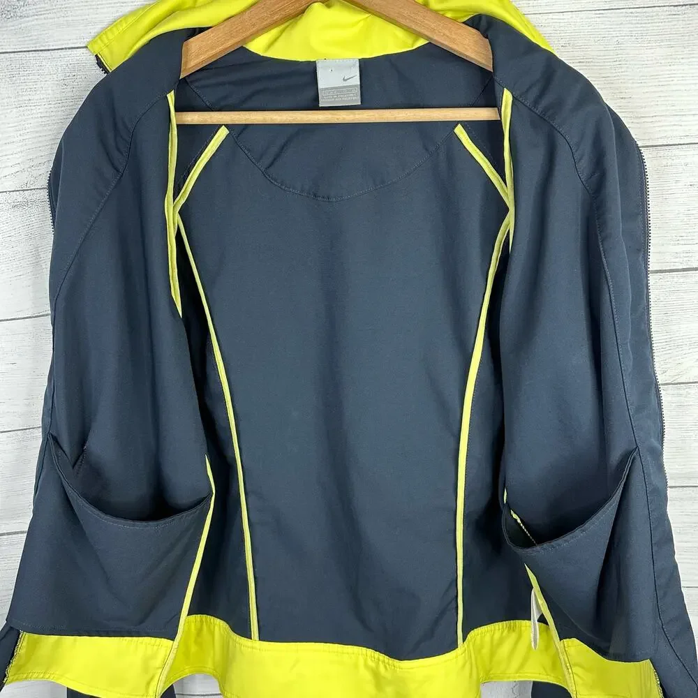 Nike size xl